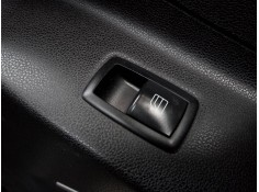 Recambio de mando elevalunas delantero derecho para mercedes-benz clase m (w164) 320 / 350 cdi (164.122) referencia OEM IAM   