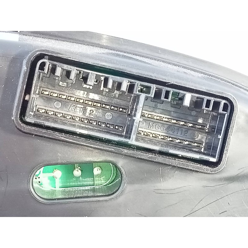 Recambio de cuadro instrumentos para ssangyong korando limited plus 4x4 referencia OEM IAM 8022034280  E3-A3-19-2