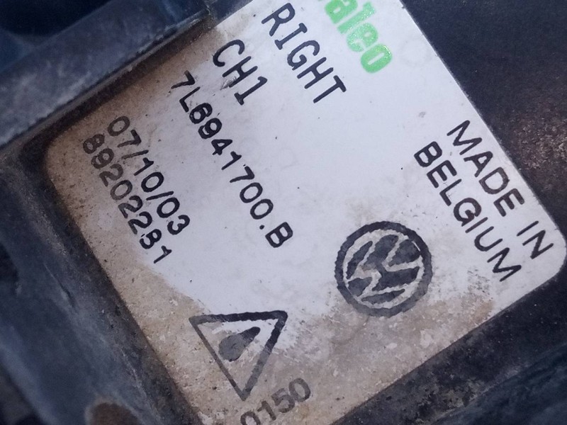 Recambio de faro antiniebla derecho para volkswagen touareg (7la) tdi r5 referencia OEM IAM 7L6941700B  E1-B6-51-1