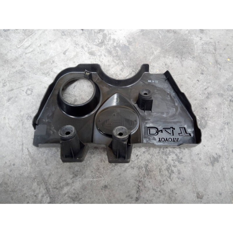 Recambio de tapa motor para toyota auris active referencia OEM IAM   