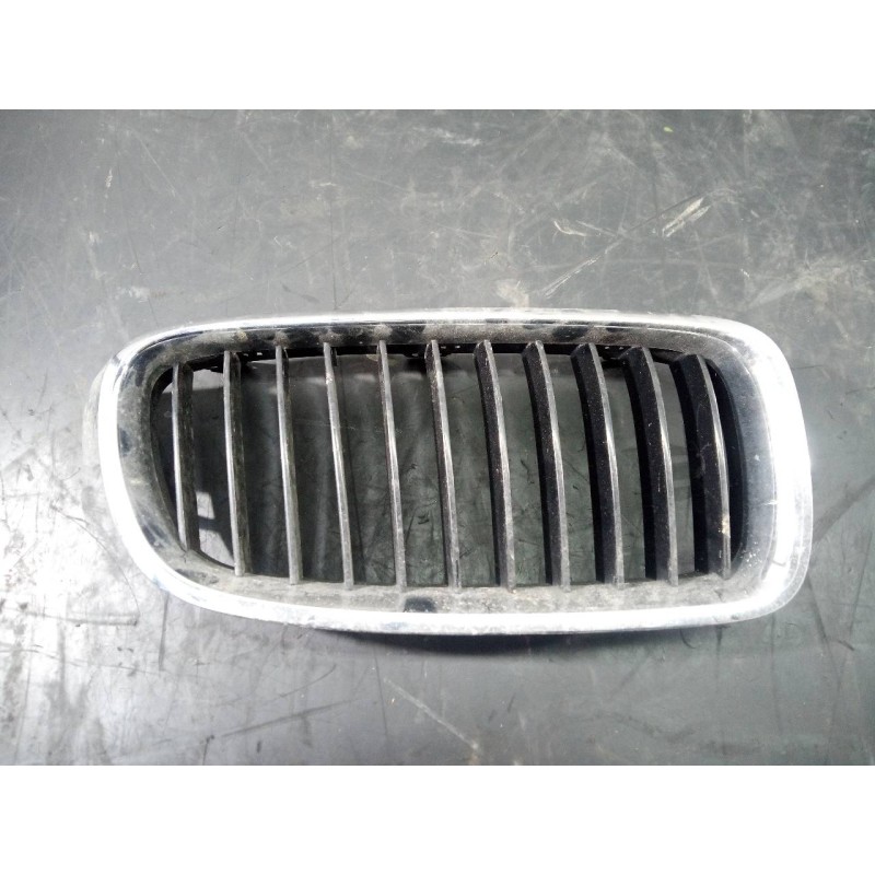 Recambio de rejilla delantera para bmw serie 3 lim. (f30) 320d referencia OEM IAM 18801310  P2-A2-23
