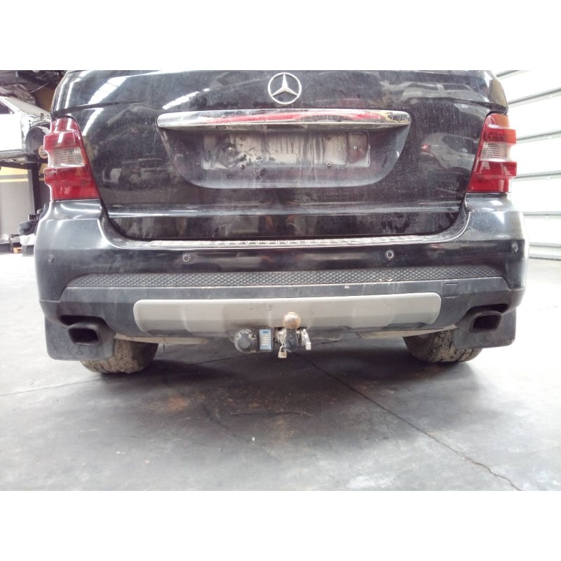 Recambio de paragolpes trasero para mercedes-benz clase m (w164) 320 / 350 cdi (164.122) referencia OEM IAM   