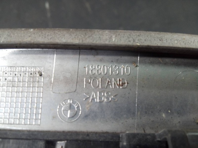 Recambio de rejilla delantera para bmw serie 3 lim. (f30) 320d referencia OEM IAM 18801310  P2-A2-23