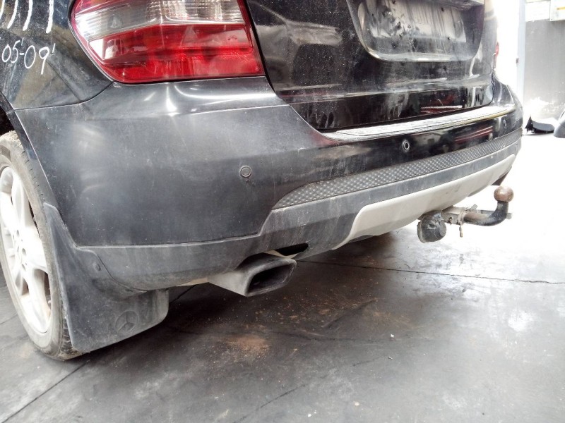 Recambio de paragolpes trasero para mercedes-benz clase m (w164) 320 / 350 cdi (164.122) referencia OEM IAM   