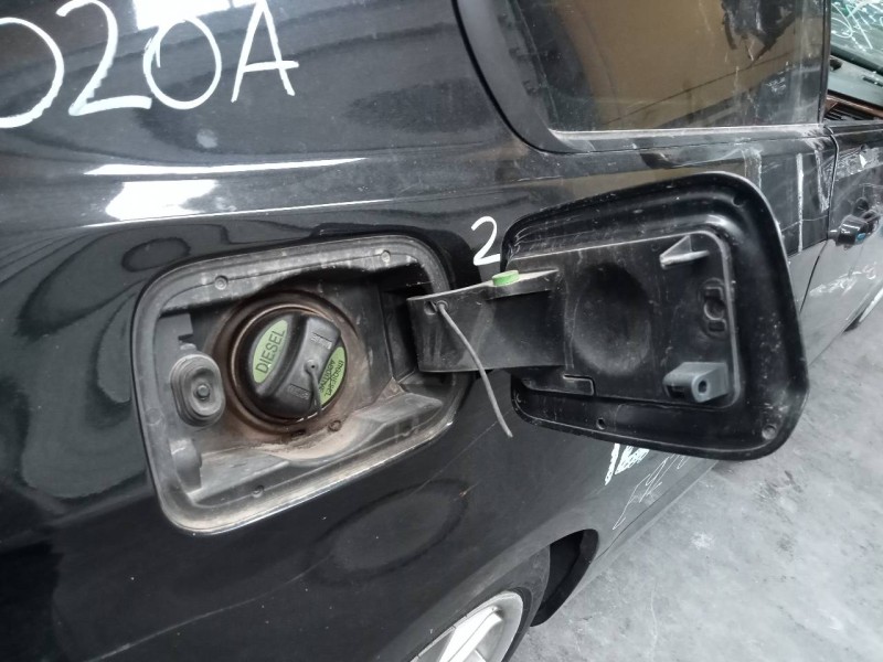 Recambio de tapa exterior combustible para bmw serie 3 coupe (e92) e92 coupé 320d referencia OEM IAM   