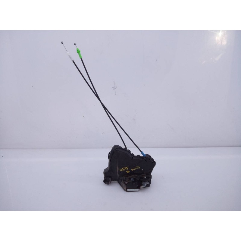 Recambio de cerradura puerta delantera derecha para toyota auris hybrid active referencia OEM IAM A084219  E2-B4-56-2