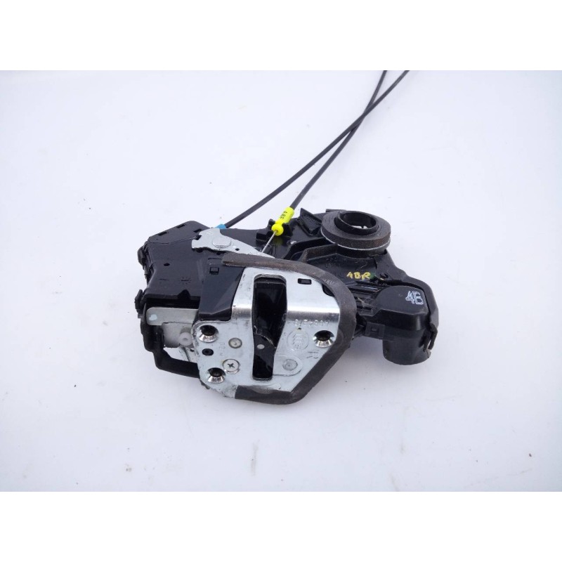 Recambio de cerradura puerta delantera derecha para toyota auris hybrid active referencia OEM IAM A084219  E2-B4-56-2
