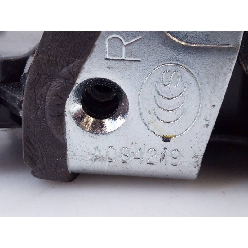 Recambio de cerradura puerta delantera derecha para toyota auris hybrid active referencia OEM IAM A084219  E2-B4-56-2