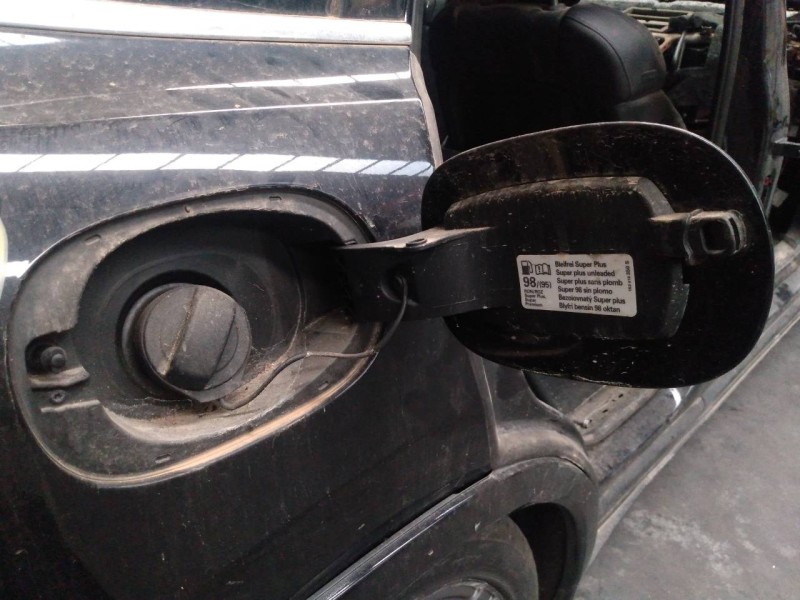 Recambio de tapa exterior combustible para porsche cayenne (typ 92aa) s referencia OEM IAM   