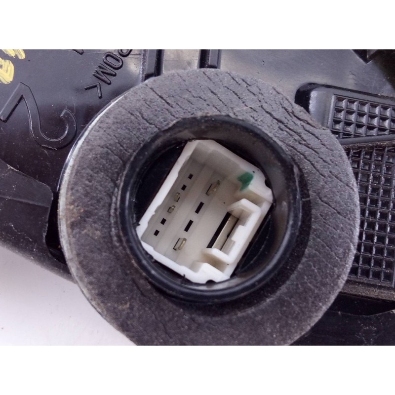 Recambio de cerradura puerta delantera derecha para toyota auris hybrid active referencia OEM IAM A084219  E2-B4-56-2