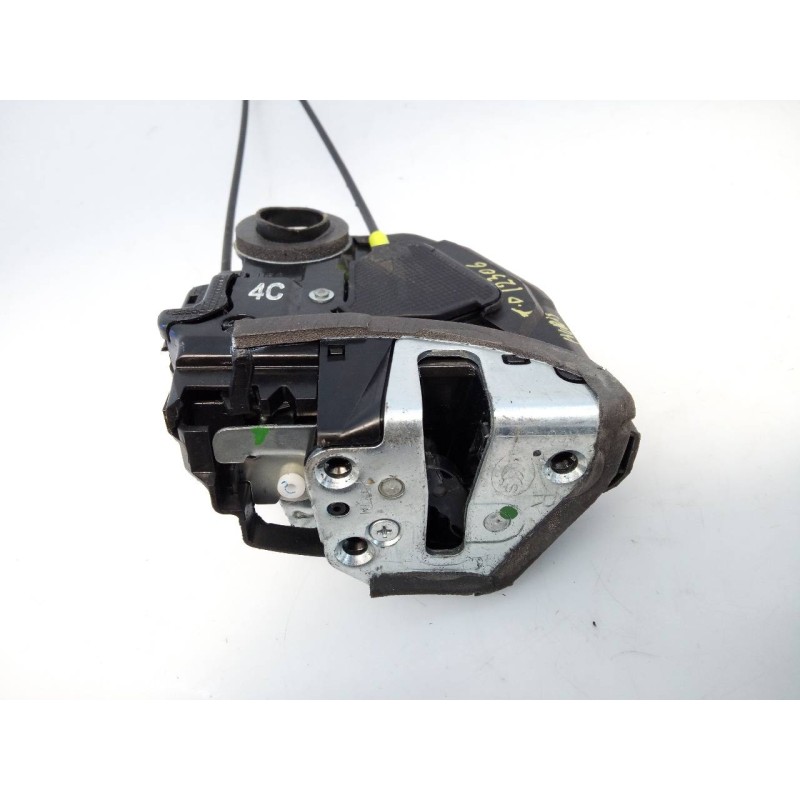 Recambio de cerradura puerta trasera derecha para toyota auris active referencia OEM IAM   E2-B4-61-1