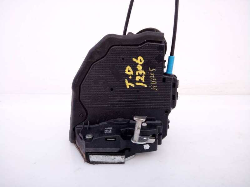 Recambio de cerradura puerta trasera derecha para toyota auris active referencia OEM IAM   E2-B4-61-1