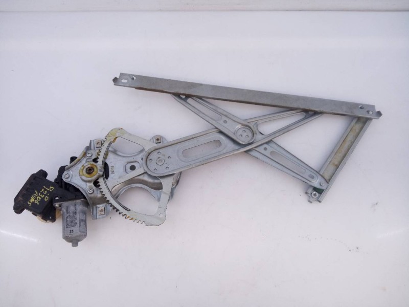 Recambio de elevalunas delantero derecho para toyota auris active referencia OEM IAM 85710220E 8570102010 E2-B4-40-1