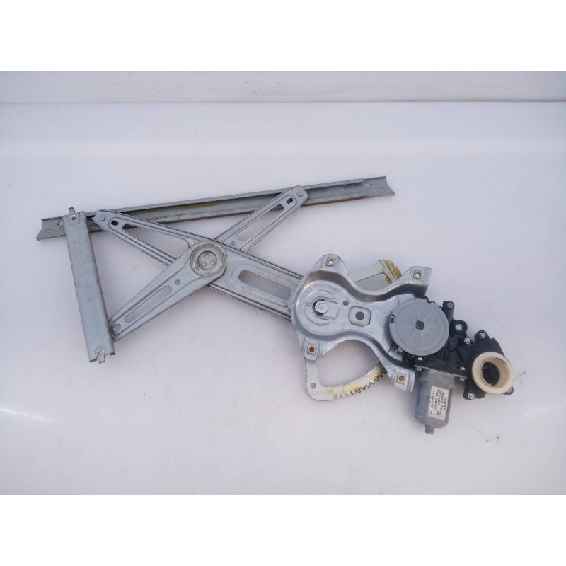 Recambio de elevalunas delantero derecho para toyota auris active referencia OEM IAM 85710220E 8570102010 E2-B4-40-1