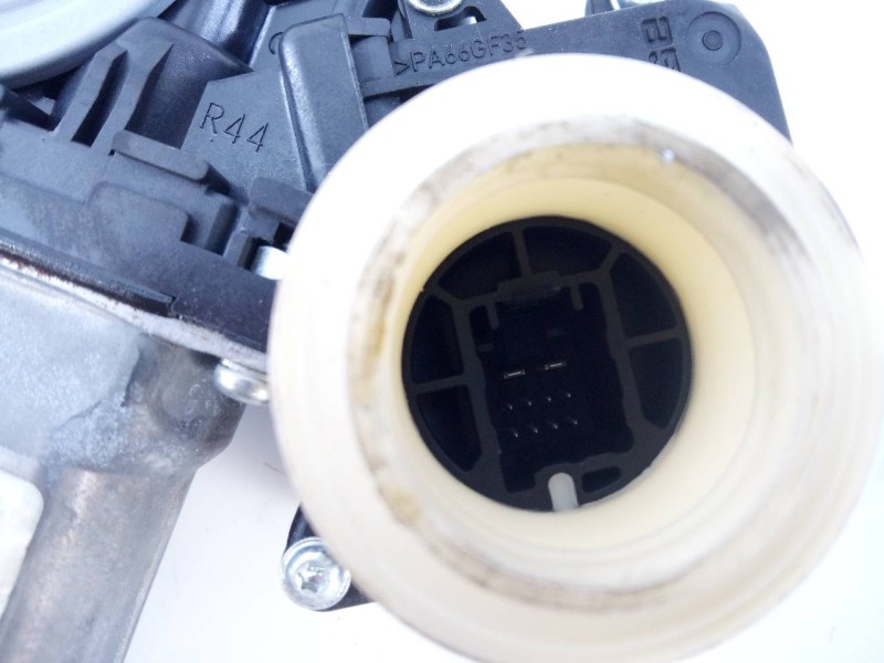 Recambio de elevalunas delantero derecho para toyota auris active referencia OEM IAM 85710220E 8570102010 E2-B4-40-1