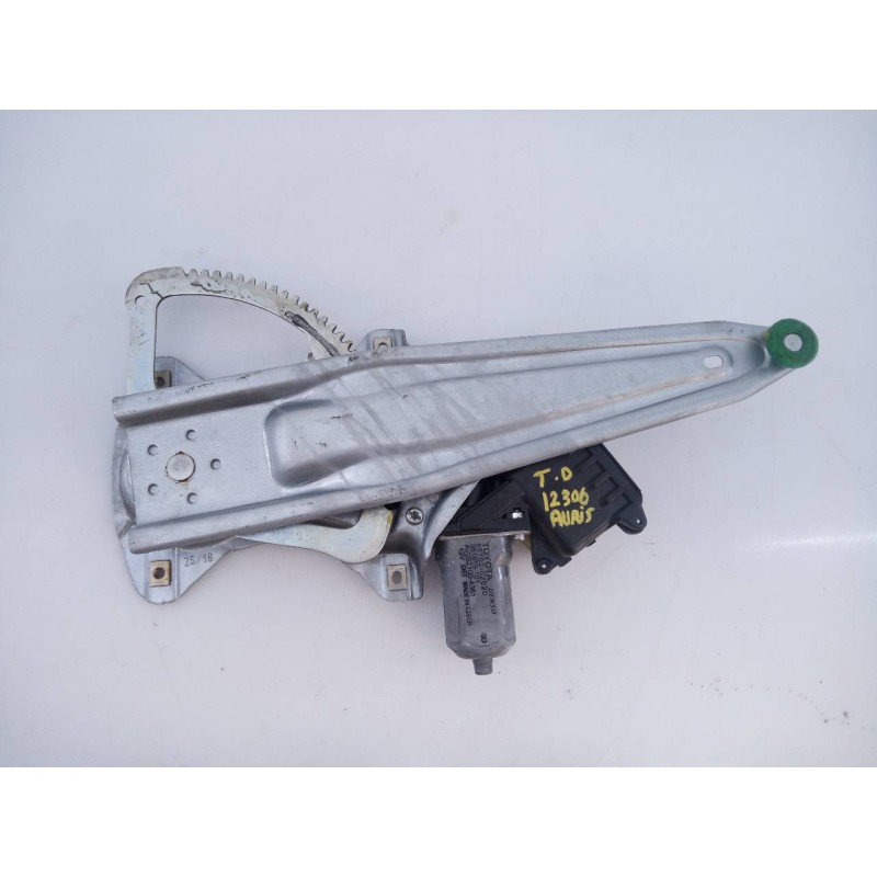 Recambio de elevalunas trasero derecho para toyota auris active referencia OEM IAM 8570202020 961919101 E2-B4-40-1