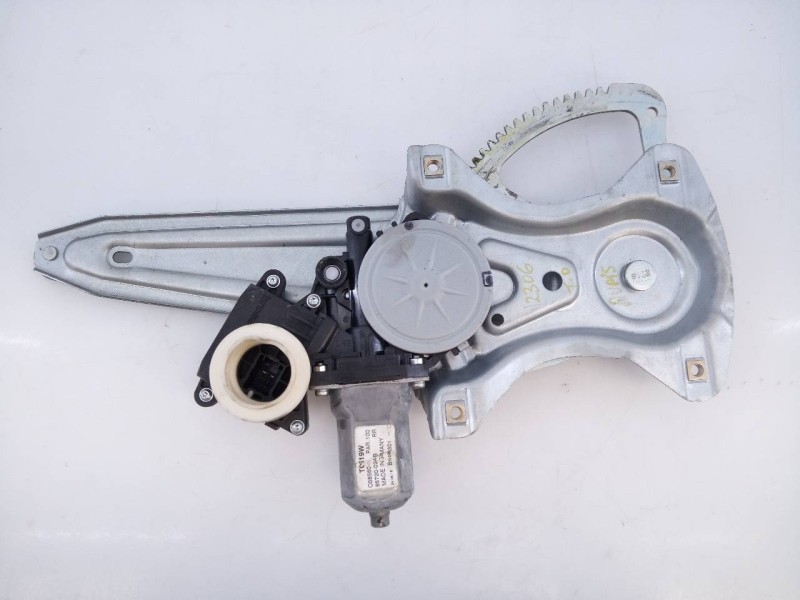 Recambio de elevalunas trasero derecho para toyota auris active referencia OEM IAM 8570202020 961919101 E2-B4-40-1