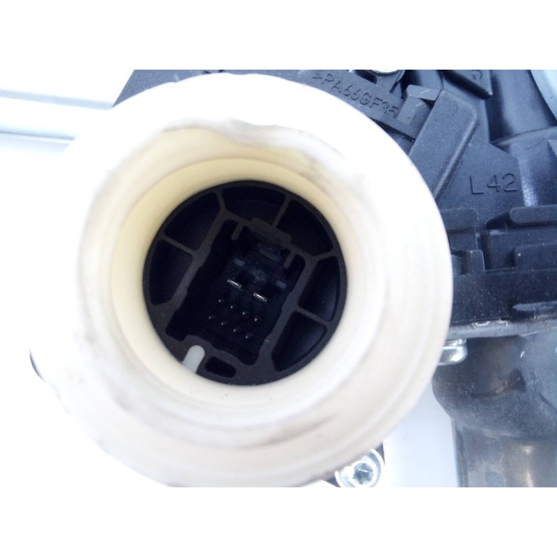 Recambio de elevalunas trasero derecho para toyota auris active referencia OEM IAM 8570202020 961919101 E2-B4-40-1