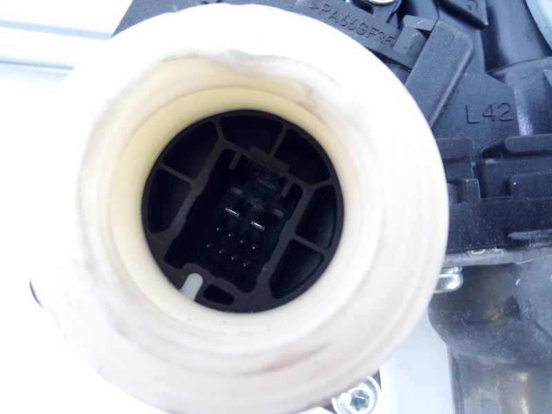 Recambio de elevalunas trasero derecho para toyota auris active referencia OEM IAM 8570202020 961919101 E2-B4-40-1