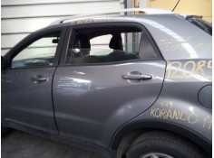 Recambio de puerta trasera izquierda para ssangyong korando limited plus 4x4 referencia OEM IAM    2