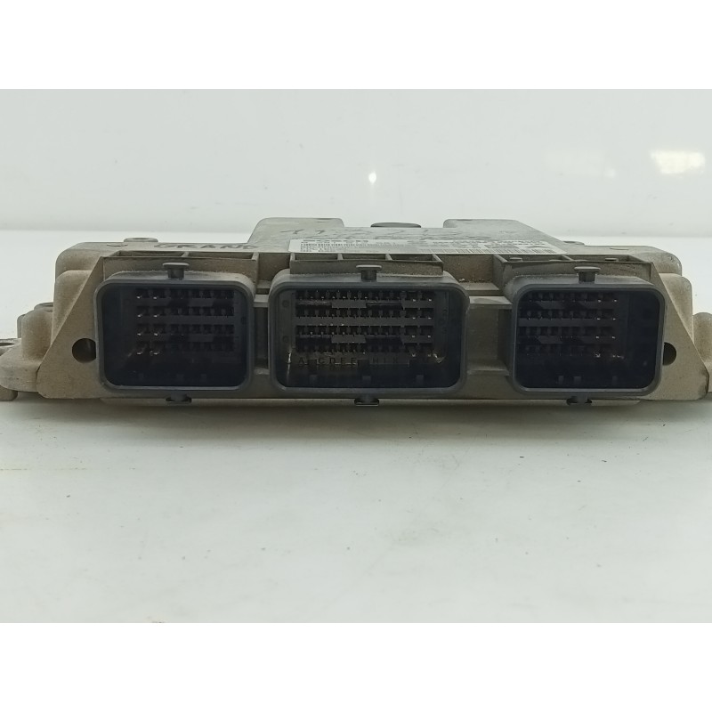 Recambio de centralita motor uce para citroën c4 grand picasso avatar referencia OEM IAM 9664617680 0281012981 E3-B2-31-4