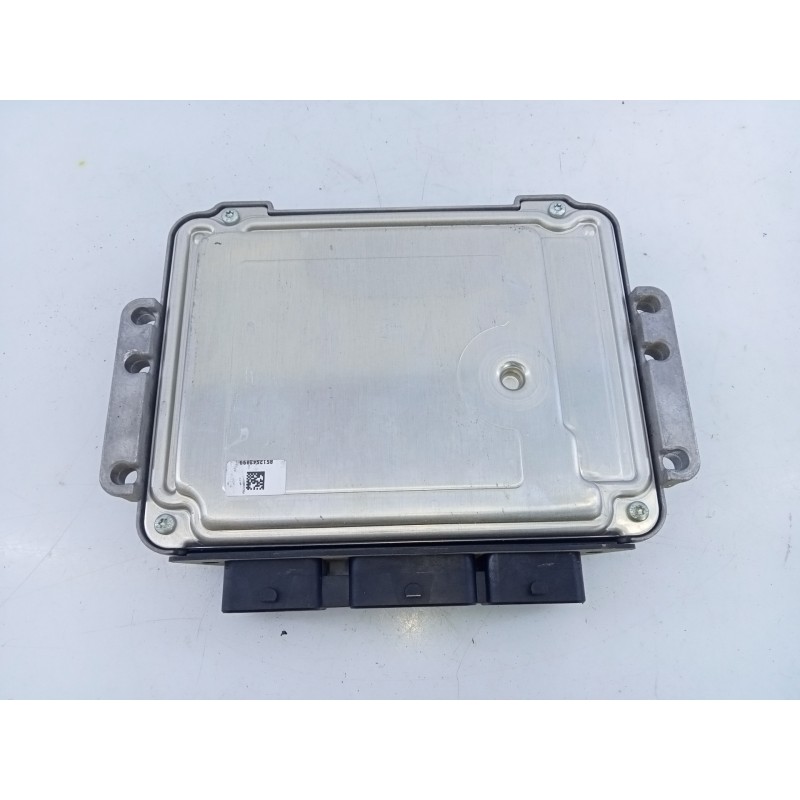 Recambio de centralita motor uce para citroën c4 grand picasso avatar referencia OEM IAM 9664617680 0281012981 E3-B2-31-4