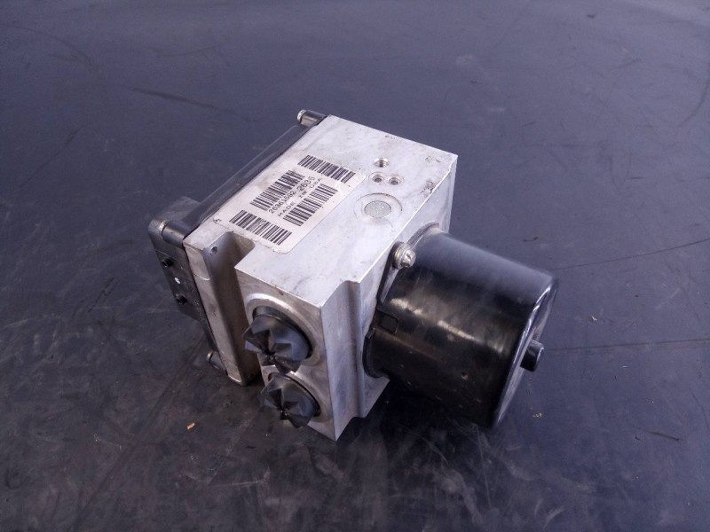 Recambio de abs para citroën c6 exclusive referencia OEM IAM 9662235380 15871906 P3-B8-22-3