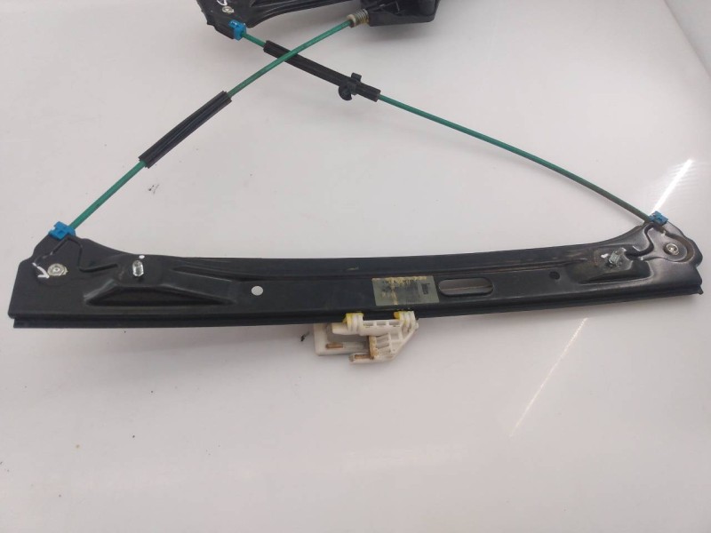 Recambio de elevalunas delantero izquierdo para bmw serie 1 lim. (f20) 118d referencia OEM IAM   E1-A3-20-1