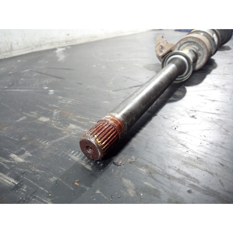 Recambio de transmision delantera derecha para ssangyong korando limited plus 4x4 referencia OEM IAM 1430034201  P1-B6-28