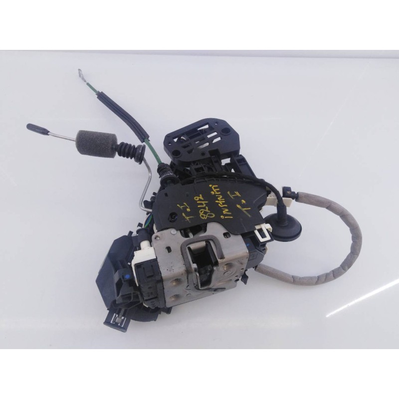 Recambio de cerradura puerta trasera izquierda para infiniti qx30 premium referencia OEM IAM 826115DM0A  E2- A4- 4-2