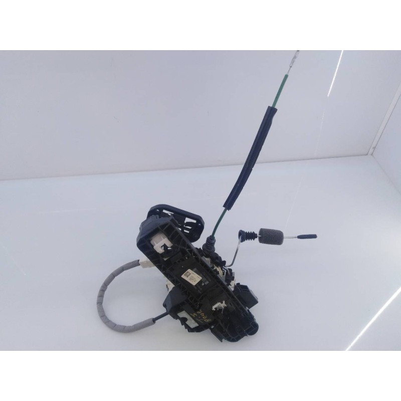 Recambio de cerradura puerta trasera izquierda para infiniti qx30 premium referencia OEM IAM 826115DM0A  E2- A4- 4-2