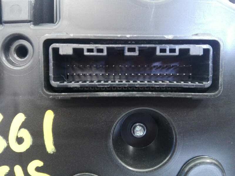 Recambio de cuadro instrumentos para toyota auris advance referencia OEM IAM 838000ZV80  E3-B2-4-4