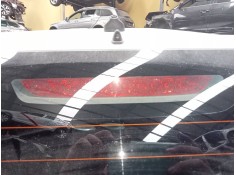 LUZ CENTRAL DE FRENO 