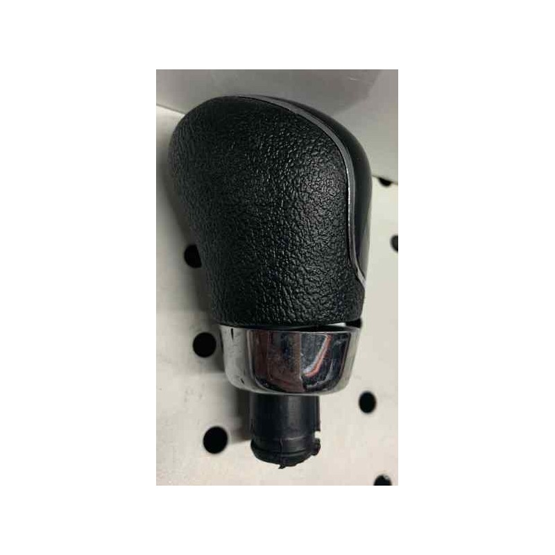 Recambio de pomo palanca cambio para ford kuga (cbv) referencia OEM IAM FX1836G NUEVO 