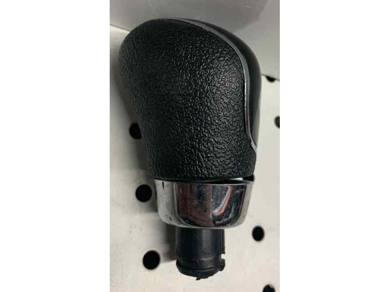 Recambio de pomo palanca cambio para ford kuga (cbv) referencia OEM IAM FX1836G NUEVO 