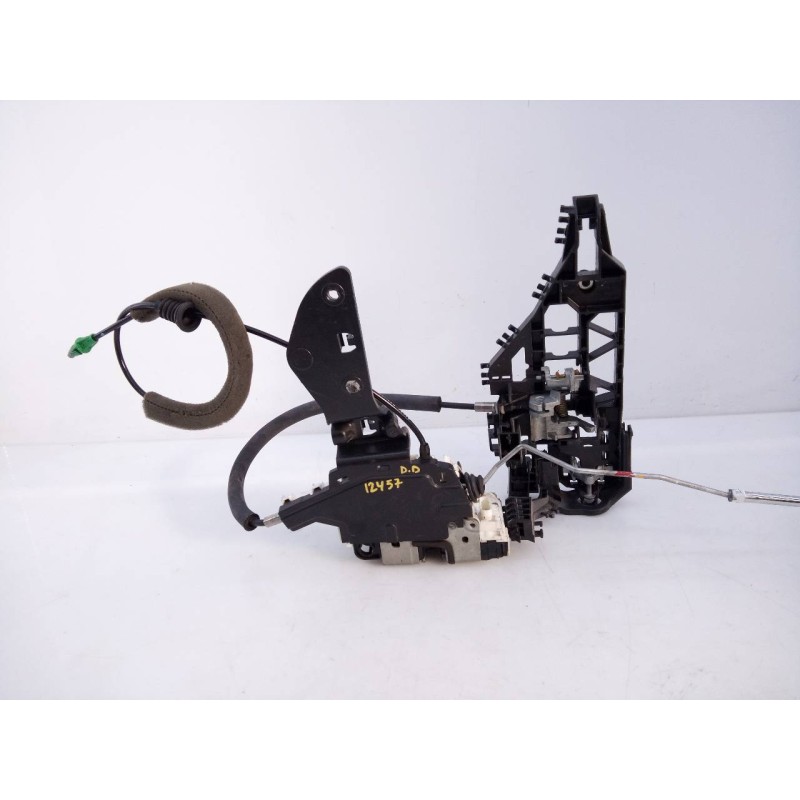 Recambio de cerradura puerta delantera derecha para fiat freemont (345) lounge referencia OEM IAM P04589916AD  E2-B2-50-2