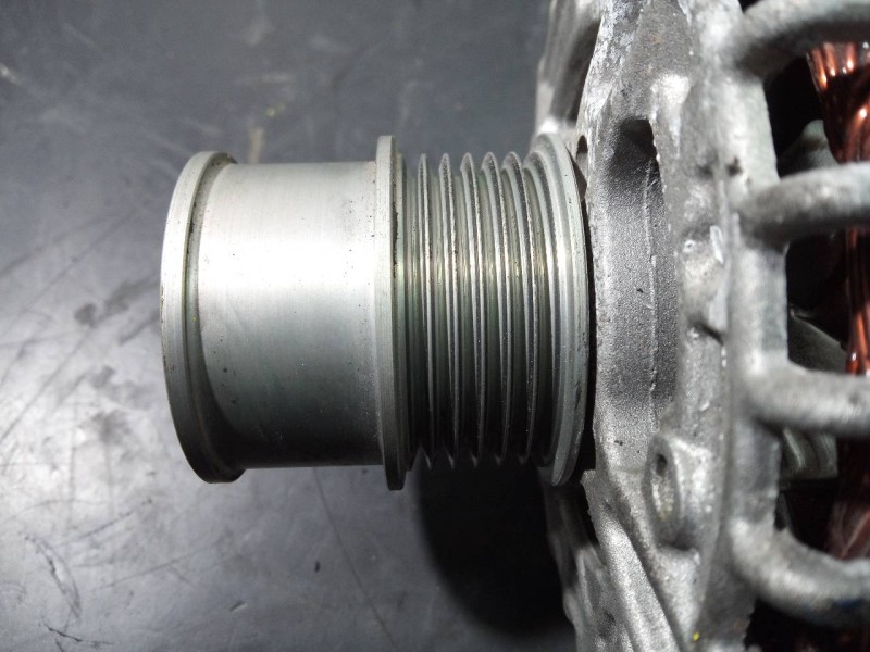 Recambio de alternador para volkswagen t-cross edition referencia OEM IAM 05E903027B  P3-A5-7-2