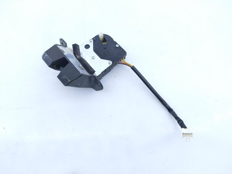 Recambio de cerradura maletero / porton para kia rio concept referencia OEM IAM   E2-B5-55-1