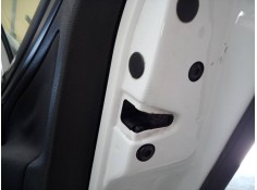 CERRADURA PUERTA TRASERA DERECHA 