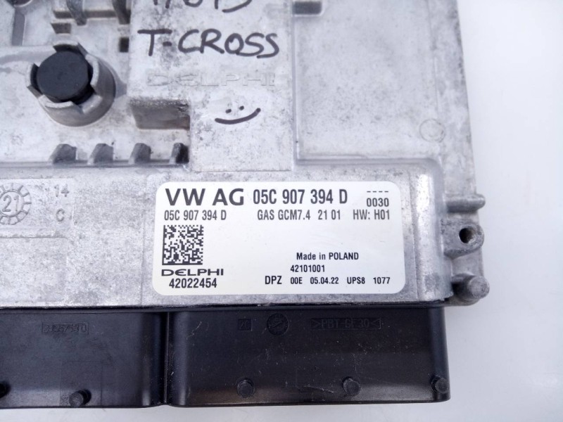 Recambio de centralita motor uce para volkswagen t-cross edition referencia OEM IAM 05C907394D 42022454 E2-A1-29-2