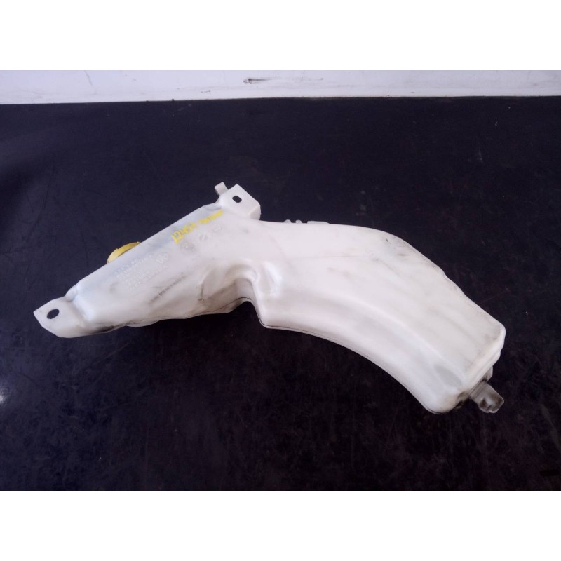 Recambio de deposito limpia para fiat freemont (345) lounge referencia OEM IAM 05116307AB  P2-B3-2