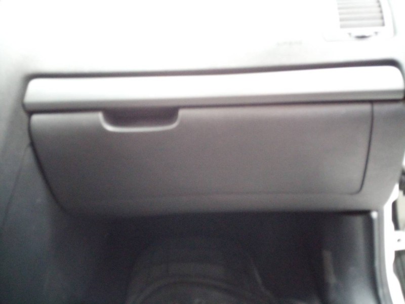 Recambio de guantera para skoda octavia berlina (1z3) trend referencia OEM IAM   