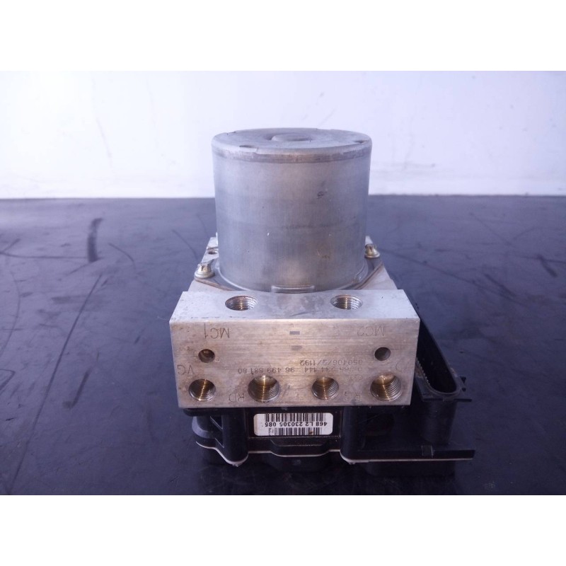 Recambio de abs para citroën c4 coupe collection referencia OEM IAM 9657352680 9649988180 P3-B9-19-1