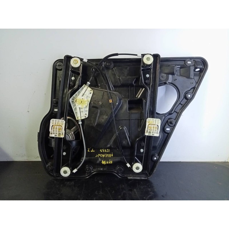 Recambio de elevalunas trasero izquierdo para fiat freemont (345) lounge referencia OEM IAM C21362100 140716 P2-A1-9