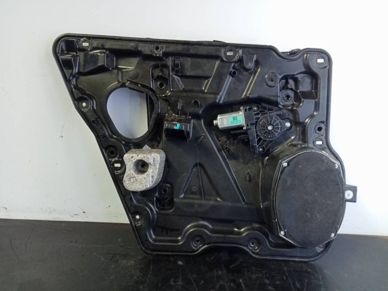 Recambio de elevalunas trasero izquierdo para fiat freemont (345) lounge referencia OEM IAM C21362100 140716 P2-A1-9