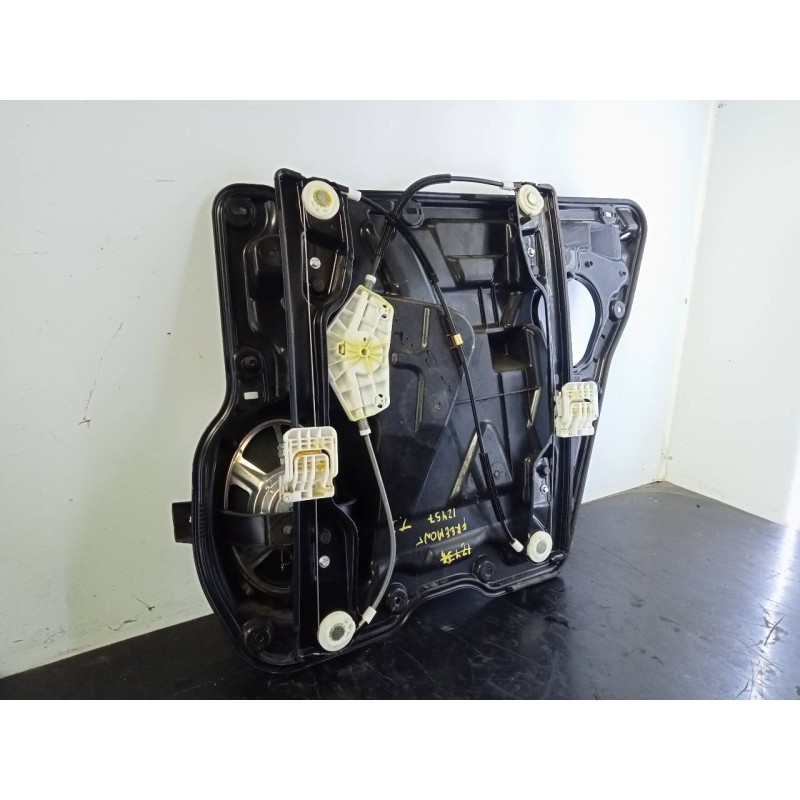 Recambio de elevalunas trasero izquierdo para fiat freemont (345) lounge referencia OEM IAM C21362100 140716 P2-A1-9