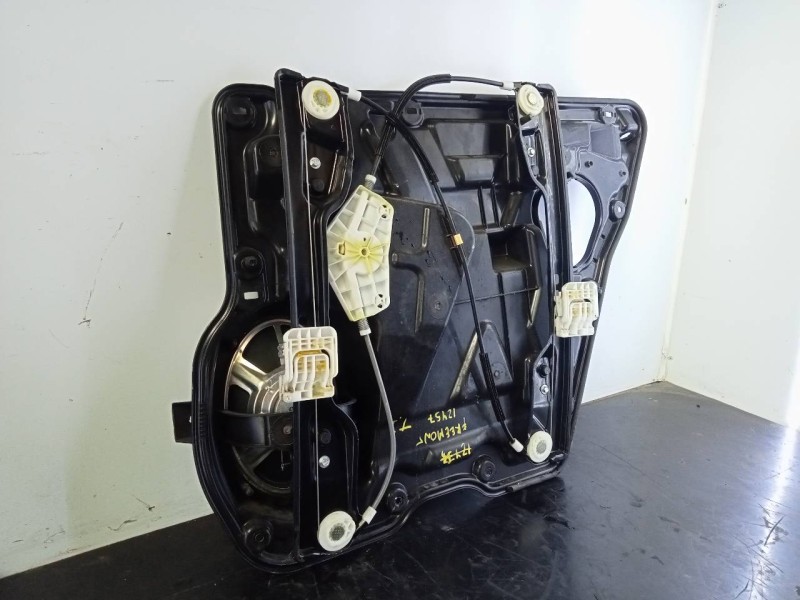 Recambio de elevalunas trasero izquierdo para fiat freemont (345) lounge referencia OEM IAM C21362100 140716 P2-A1-9