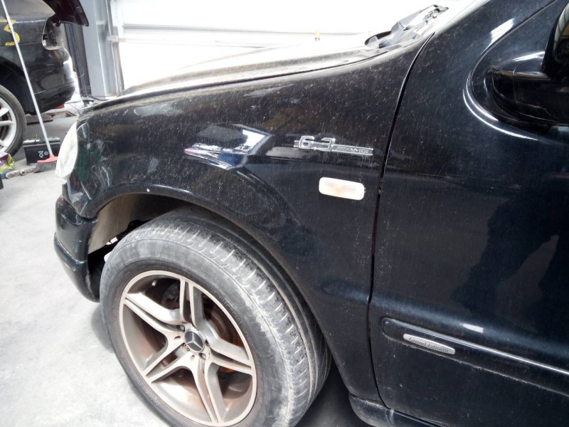 Recambio de aleta delantera izquierda para mercedes-benz clase m (w163) 270 cdi (163.113) referencia OEM IAM   