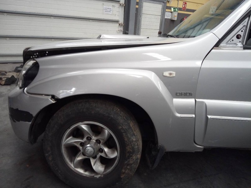 Recambio de aleta delantera izquierda para hyundai terracan (hp) 2.9 crdi gls referencia OEM IAM   