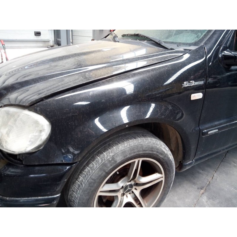 Recambio de aleta delantera izquierda para mercedes-benz clase m (w163) 270 cdi (163.113) referencia OEM IAM   